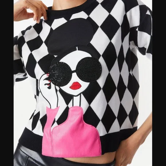 Alice + Olivia | Gleeson Applique Stace Pullover - Picture 5 of 5